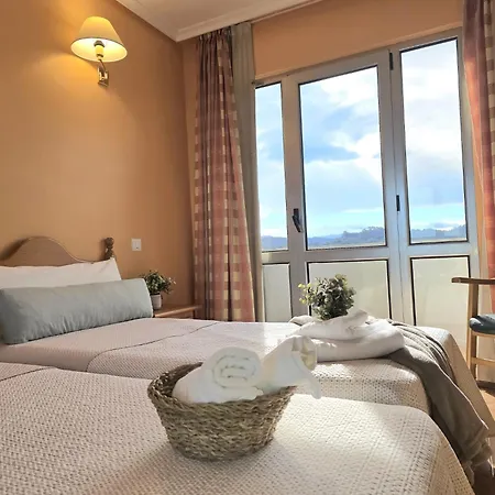 Quinfer Check-in Hotel *